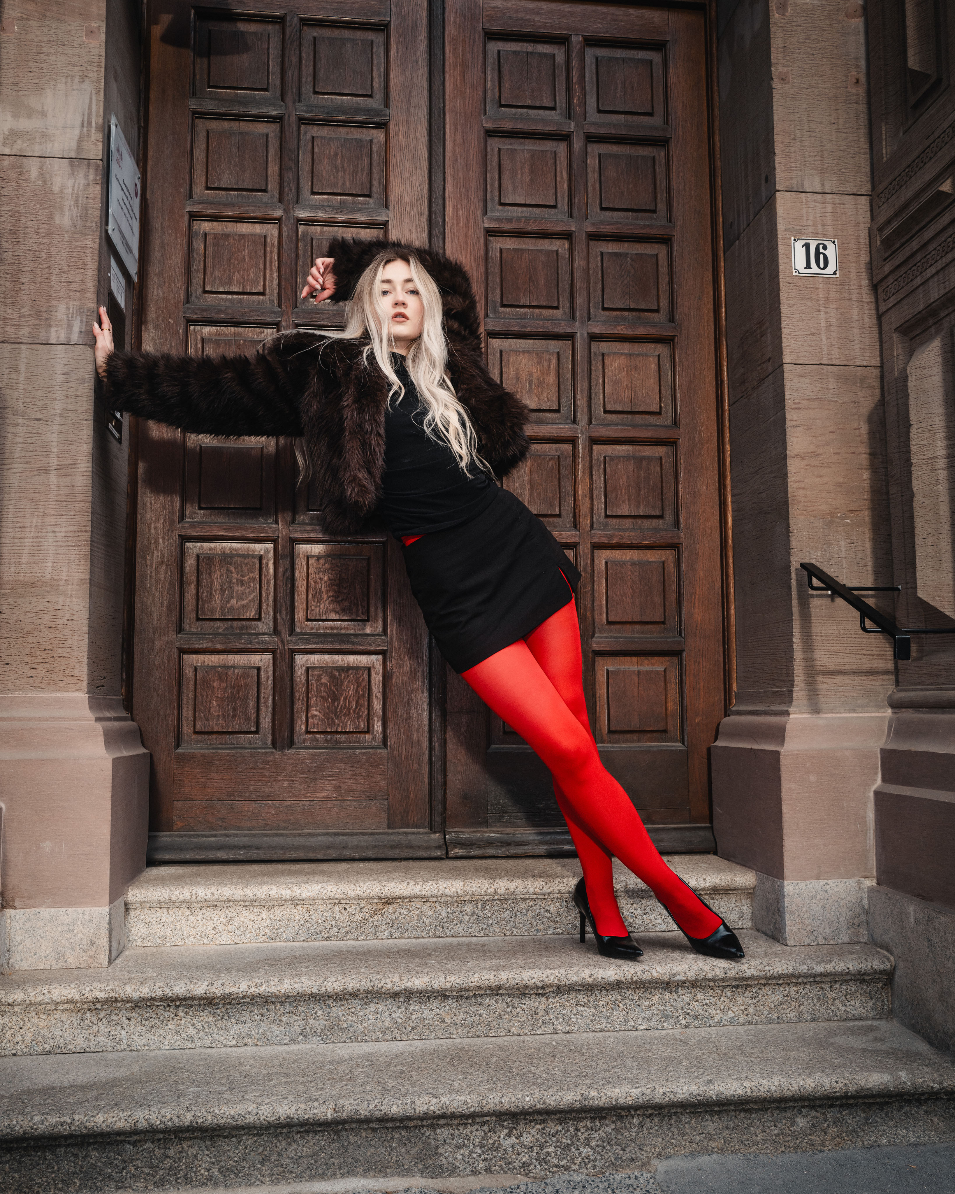 Velvet · Denisa